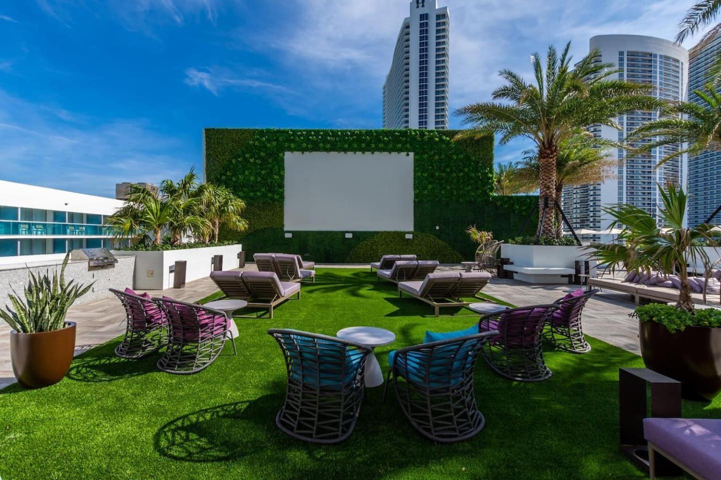 Amazing Apartments At H Beach House Голливуд Экстерьер фото
