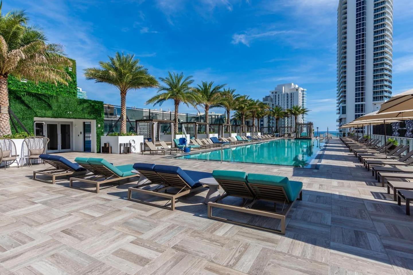Amazing Apartments At H Beach House Голливуд Экстерьер фото