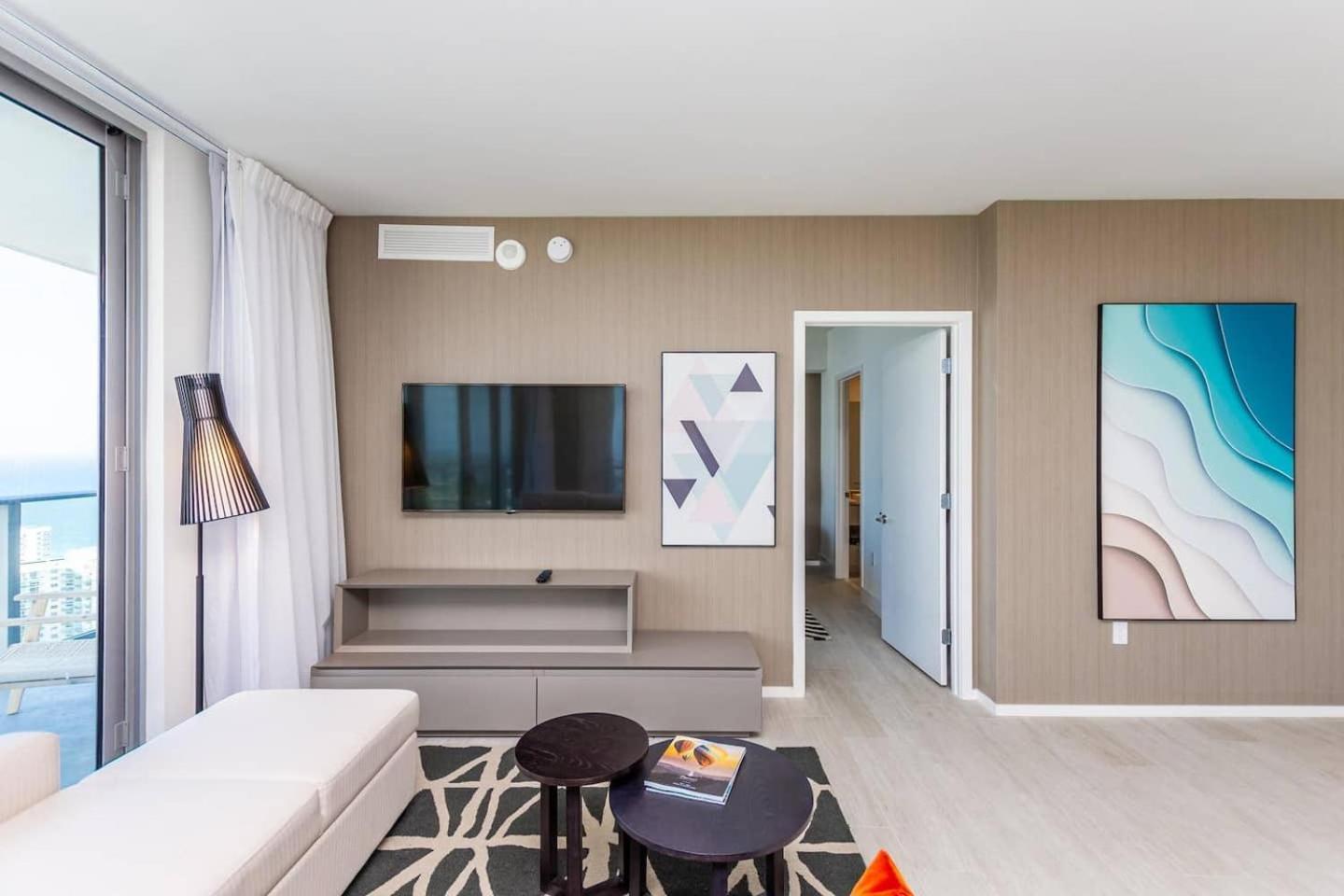 Amazing Apartments At H Beach House Голливуд Экстерьер фото