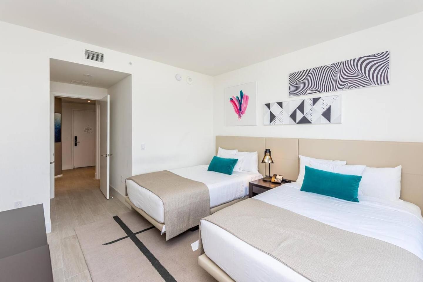 Amazing Apartments At H Beach House Голливуд Экстерьер фото