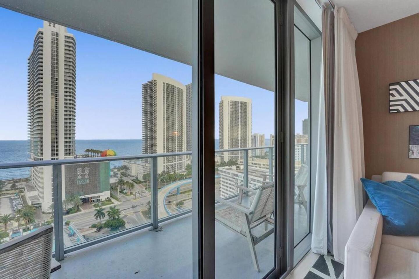 Amazing Apartments At H Beach House Голливуд Экстерьер фото
